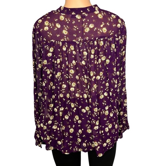 3/$30 🍂 Zara Purple Floral Print Long Flutter Sleeve Blouse - Picture 8 of 9